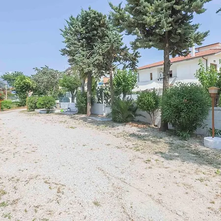 Paolino Housing דירה *
