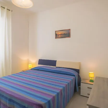 Paolino Housing דירה *