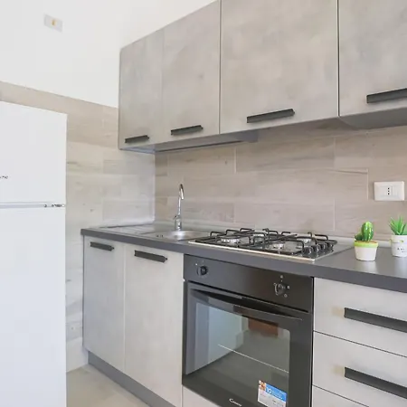 Paolino Housing דירה *