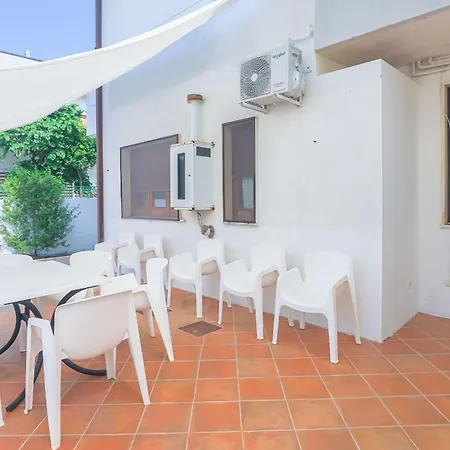 Paolino Housing * פסטום